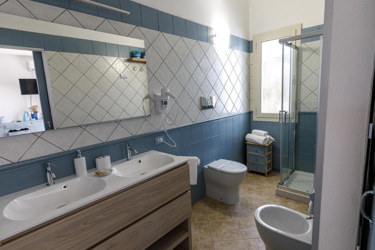 Hotel Domo Anna Villasimius Exteriér fotografie